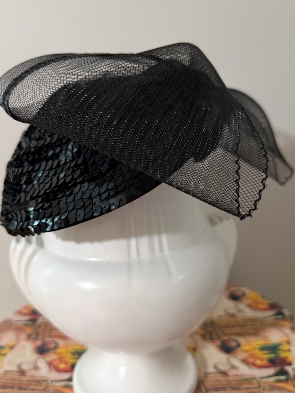 Vintage Black Mesh Bow Fascinator Headpiece - Women Accessories - Picture 2 of 4
